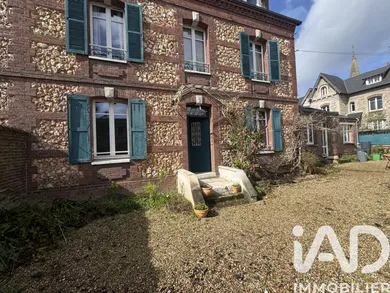 House in Mont-Saint-Aignan (76130)