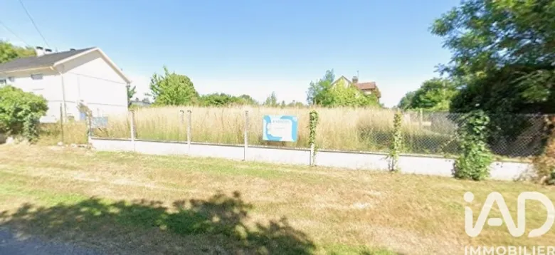 Terrain 562 m² · à Illiers-Combray · 21 000 €