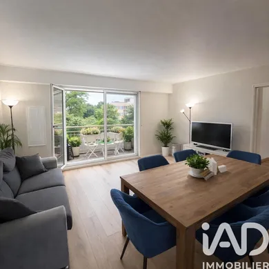 Apartment in Noisy-le-Grand (93160)