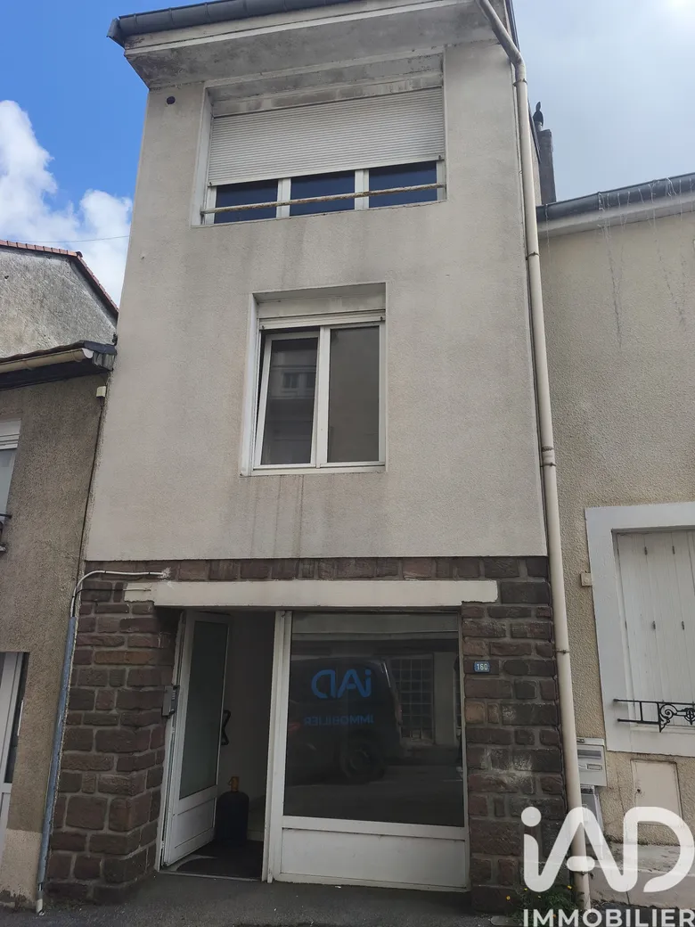 Immeuble 1 pièce 119 m² · à Contrexéville · 119 m² · 144 900 €