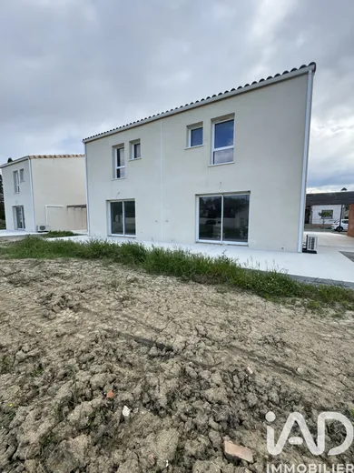House in Cépet (31620)