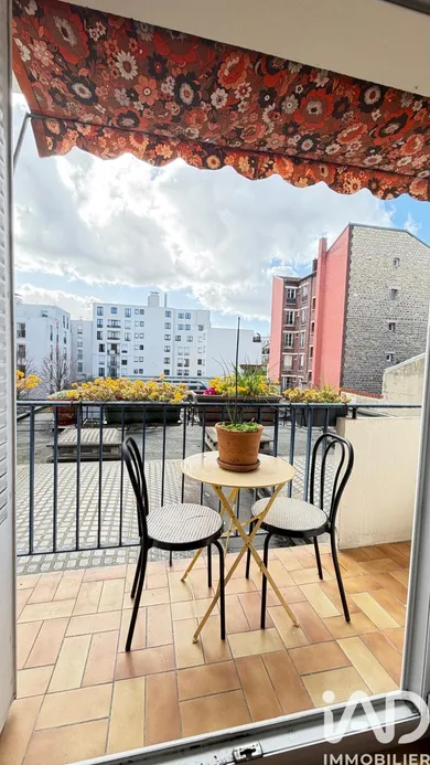 Apartment in Asnières-sur-Seine (92600)