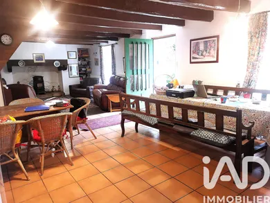 Maison de campagne à Leuhan (29390)