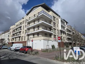 Apartment in Rueil-Malmaison (92500)