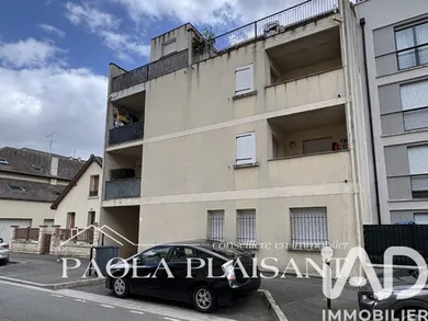 Building in Villepinte (93420)