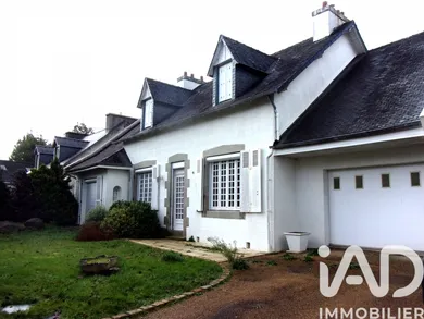 House in Landivisiau (29400)