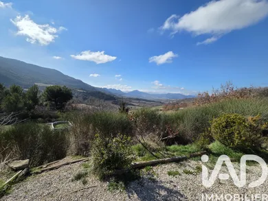 Maison traditionnelle à Saint-Sauveur-Gouvernet (26110)