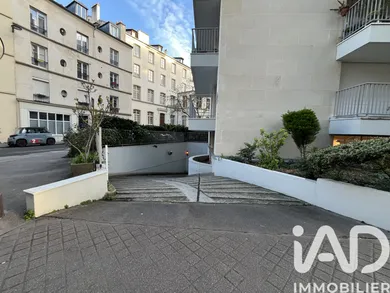 Parking in Paris (75014)