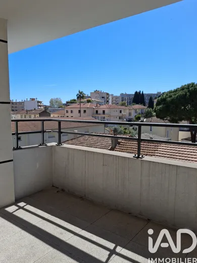 Apartment in Cagnes-sur-Mer (06800)