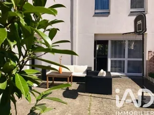 Apartment in Évry (91000)