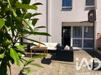 Apartment in Évry (91000)