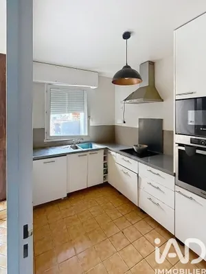 Apartment in Évry (91000)