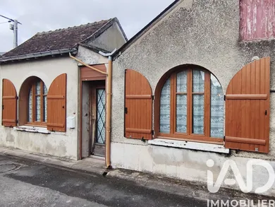 Townhouse in L'Île-Bouchard (37220)
