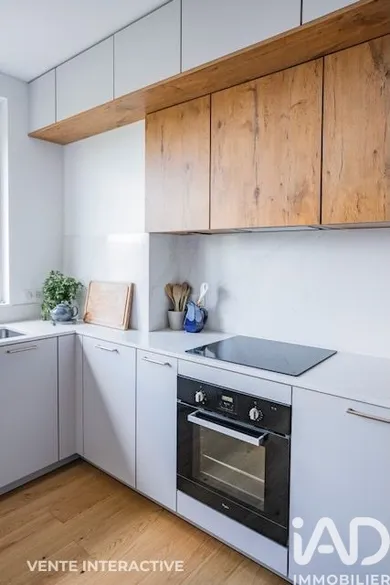 Apartment in Bordeaux (33000)