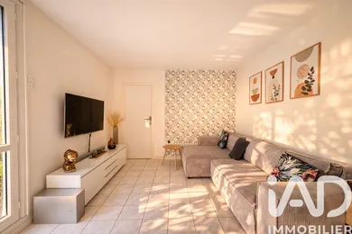 Apartment in Boissy-Saint-Léger (94470)