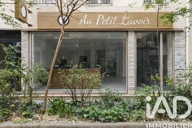 Apartment in Paris (75009)