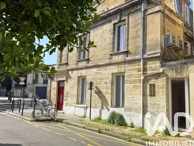 Building in Bordeaux (33000)