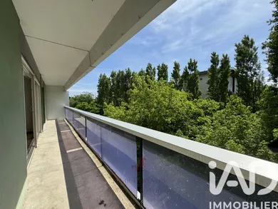 Apartment in Rennes (35200)