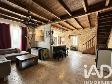 Traditional house in Les Adjots (16700)