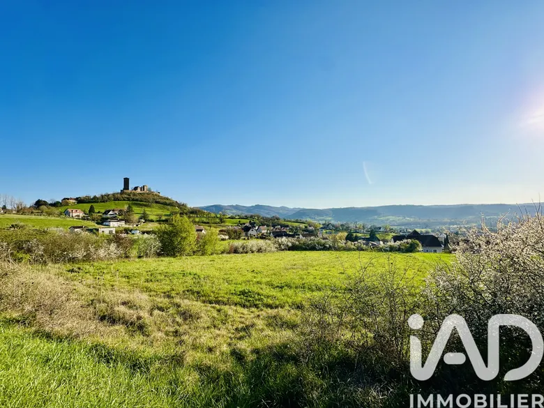 Terrain à bâtir à Saint-Laurent-les-Tours (46400) · 71 500 €