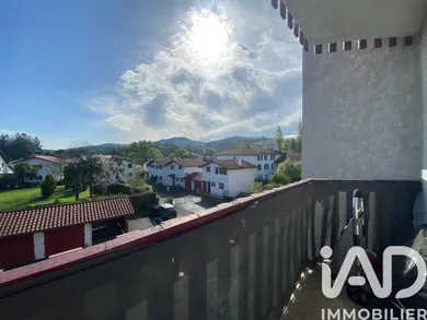 Appartement à Cambo-les-Bains (64250)