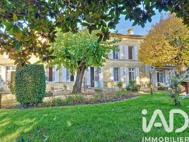 Domaine à Saint-Magne-de-Castillon (33350)