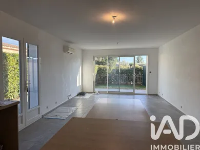 House in Oraison (04700)