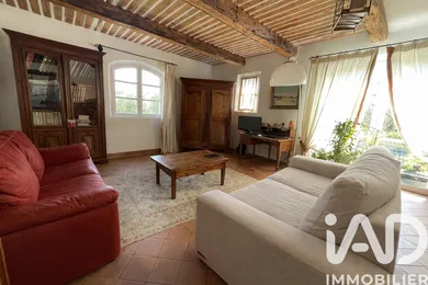 Bastide à Rognes (13840)