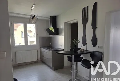 Apartment in Troyes (10000)