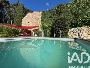 Maison d'architecte à Antibes (06600)