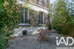 Apartment in Fontenay-sous-Bois (94120)