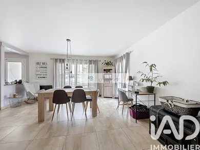 House in La Houssaye-en-Brie (77610)