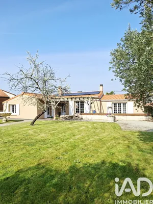 Maison à Le Loroux-Bottereau (44430)