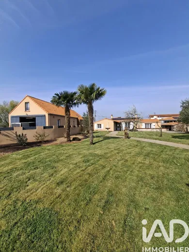 Maison à Le Loroux-Bottereau (44430)