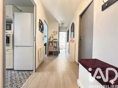 Apartment in Palaiseau (91120)