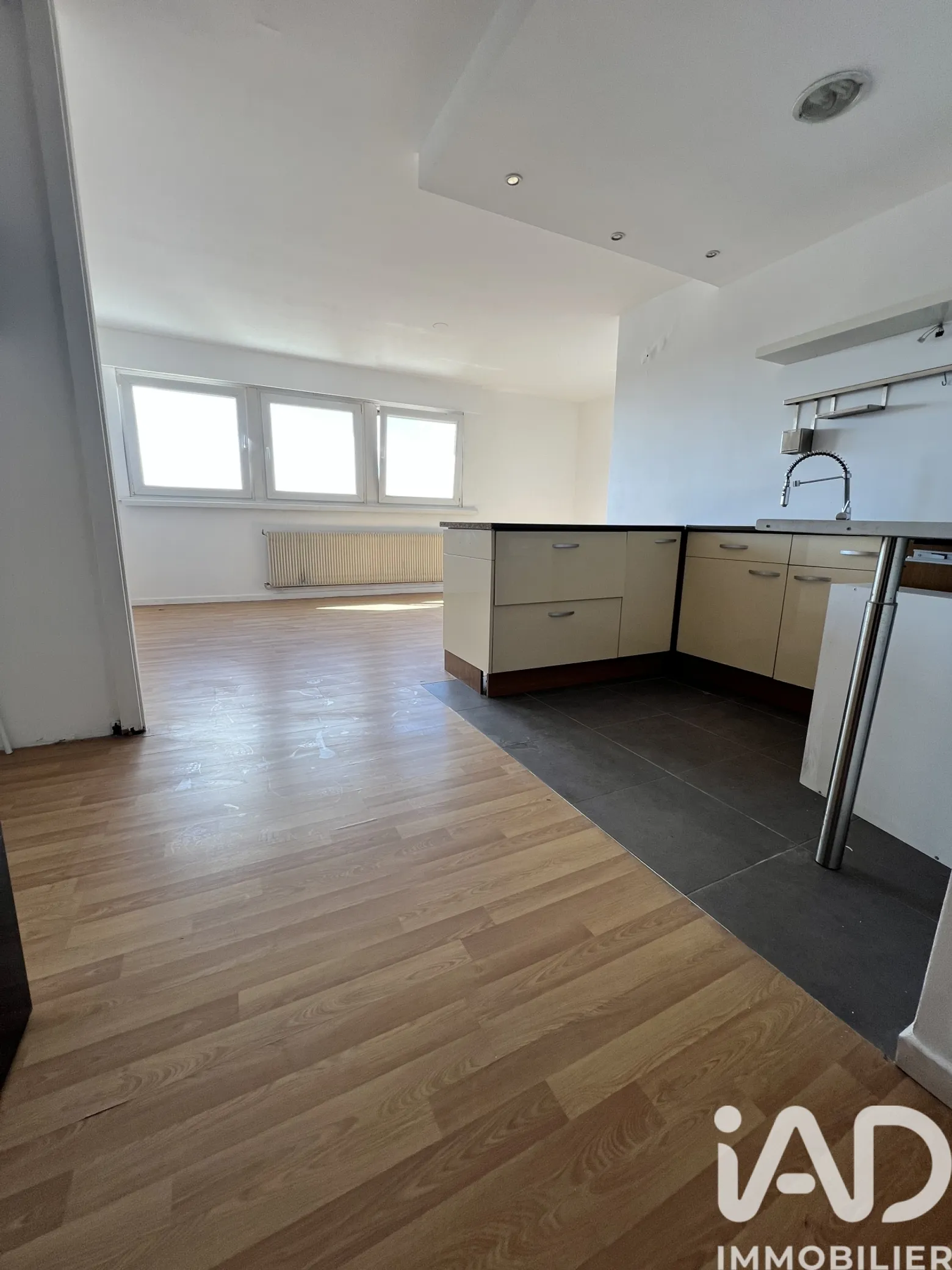 Vente appartement à Lille (59000) : studio 1 pièce 43 m² — 2
