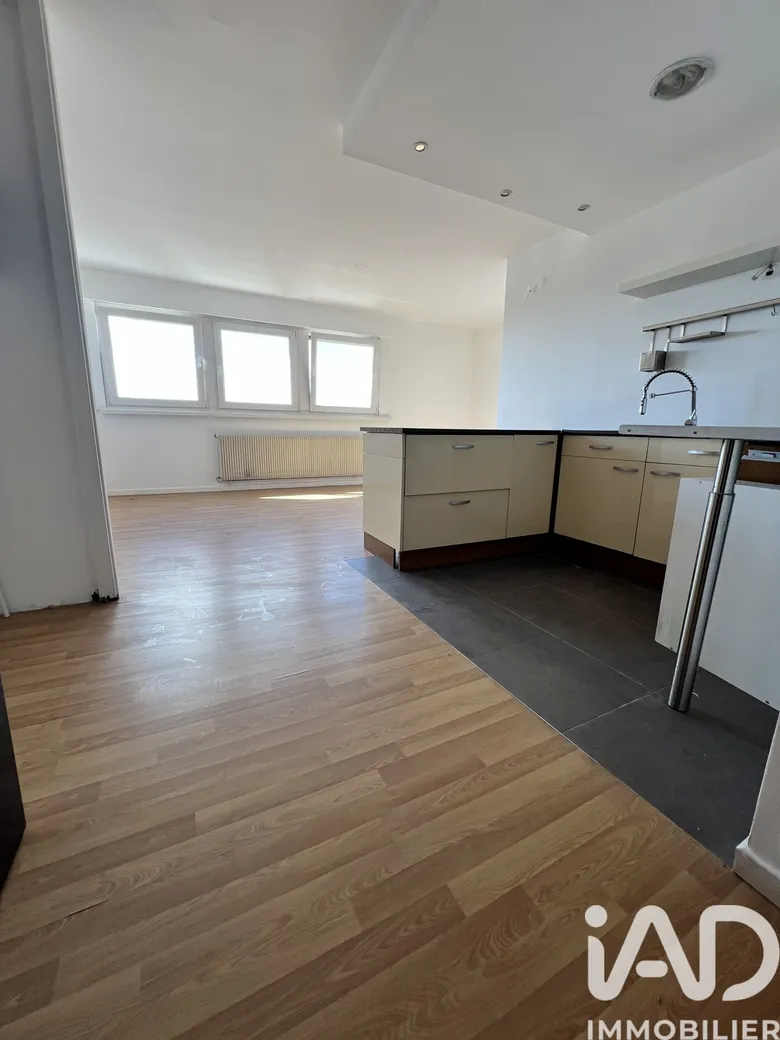 Appartement 1 pièce 43 m² · à Lille · 43 m² · 132 000 €