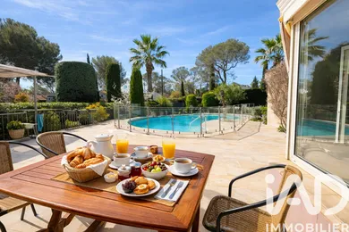 Maison à Saint-Raphaël (83700)