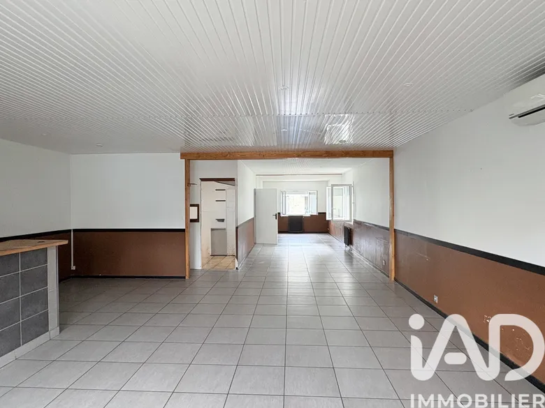 Immeuble 105 m² · à Bassens · 105 m² · 232 000 €