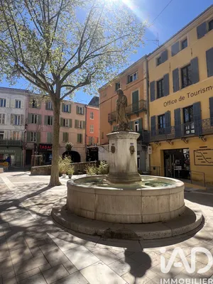 Duplex in Solliès-Pont (83210)