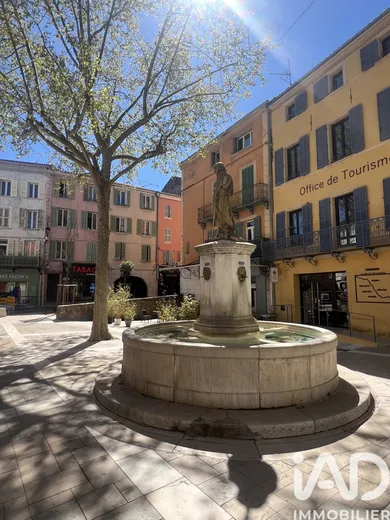 Duplex in Solliès-Pont (83210)