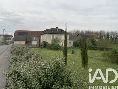 Maison de village à Pardies (64150)