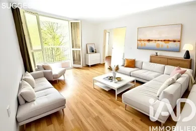 Apartment in Thiais (94320)