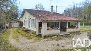 House in Mirabel (82440)