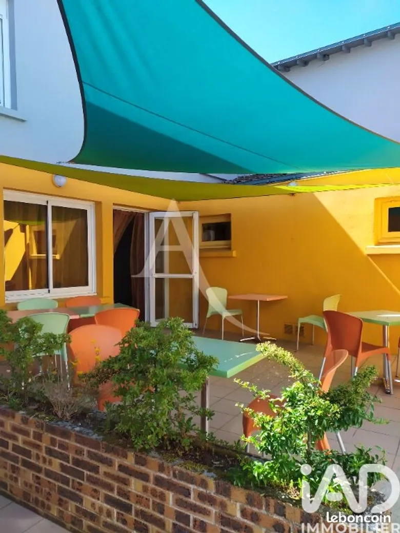 Immeuble 1 pièce 645 m² · à Palluau · 645 m² · 394 000 €