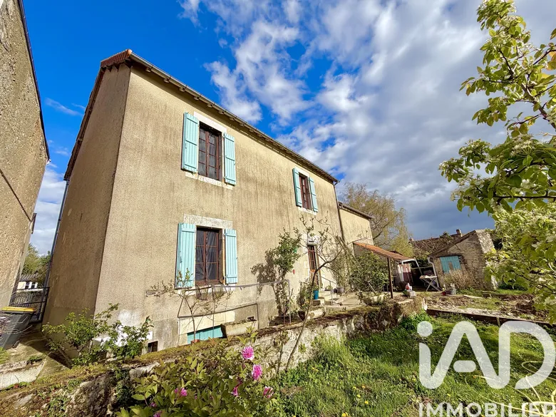 Maison 7 pièces 159 m² · à Liglet · 159,4 m² · 164 000 €