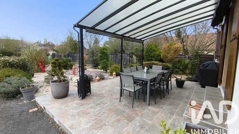 Maison 8 pièces 183 m² · à Le Poinçonnet · 183 m² · 294 000 €