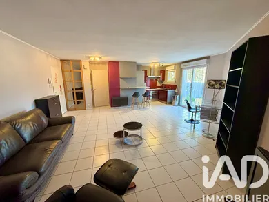 Apartment in Poitiers (86000)