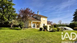 House in Meximieux (01800)