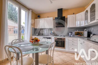 Detached house in Drancy (93700)
